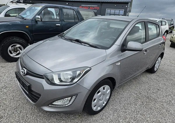 małopolskie Hyundai i20 cena 17500 przebieg: 162213, rok produkcji 2014 z Książ Wielkopolski